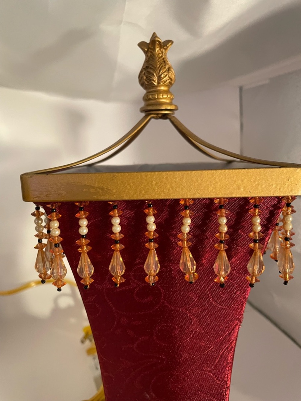 Vintage Lamp Beaded Red Fabric Shade Tassel Fringe Gold - Picture 6 of 13